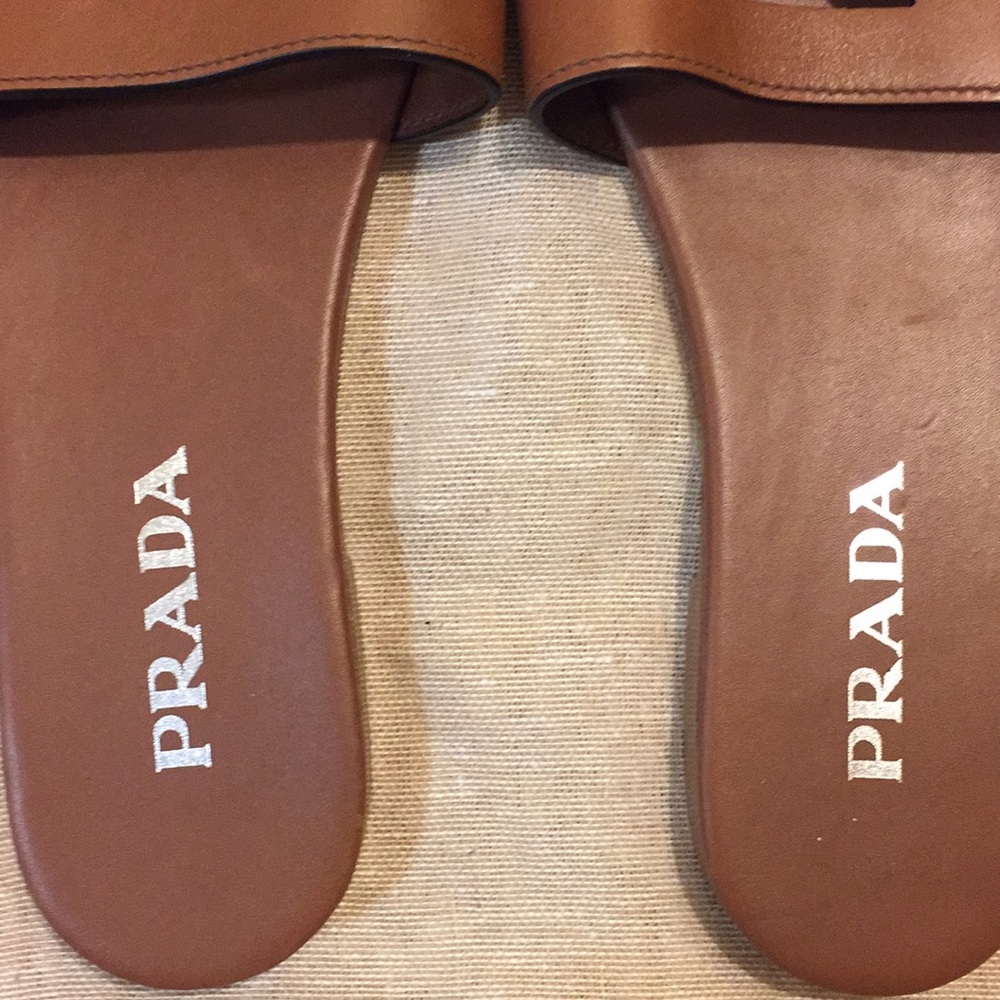 Prada logo slides sandals like new condition 38 - Picture 5 of 5